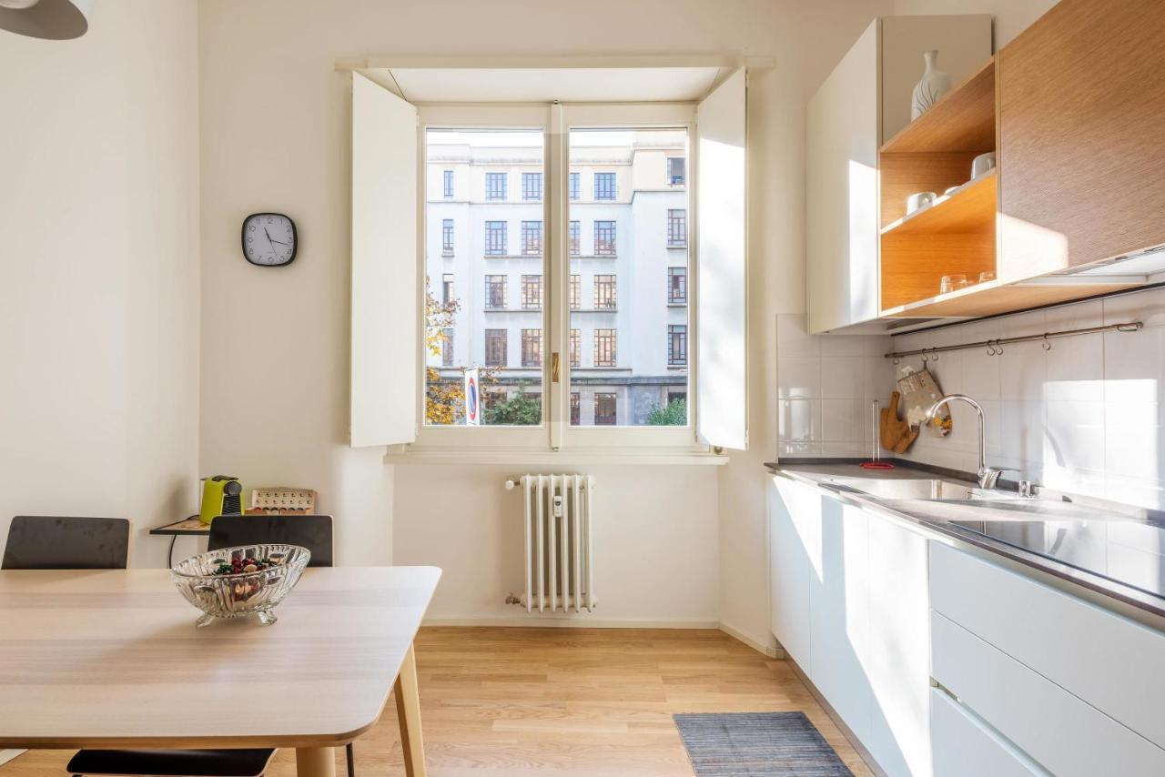 Spacious & Comfortable Apartment In Duomo By Easylife Milaan Buitenkant foto