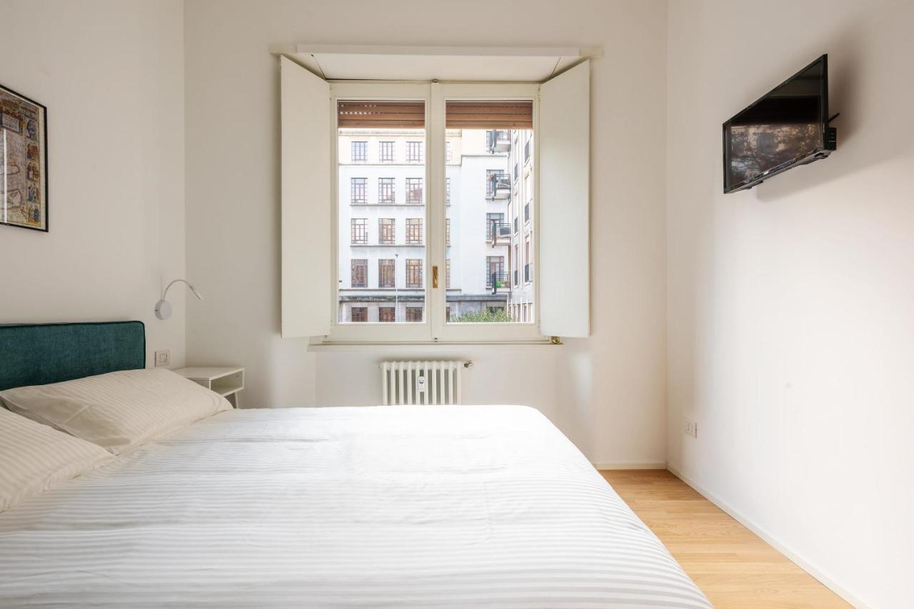 Spacious & Comfortable Apartment In Duomo By Easylife Milaan Buitenkant foto